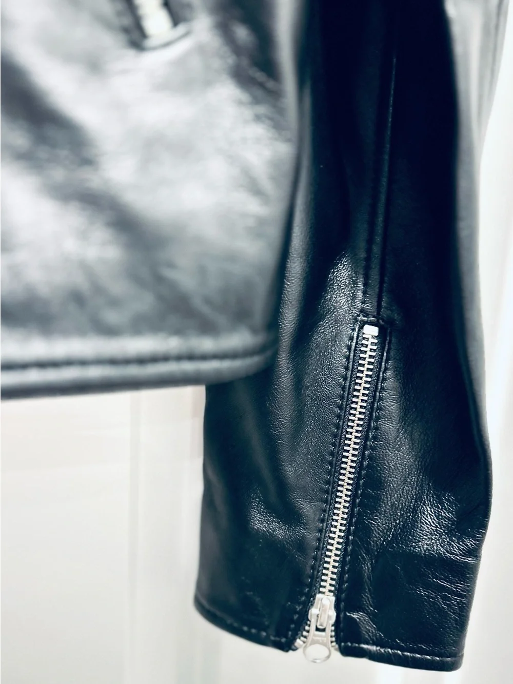 Black Leather Motorcycle Jacket Zip Pockets XL Punk Goth Grunge Rockabilly